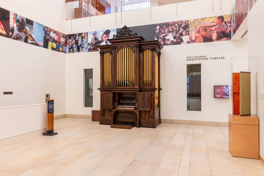 Thomas Robjohn pipe organ, USA, 1859