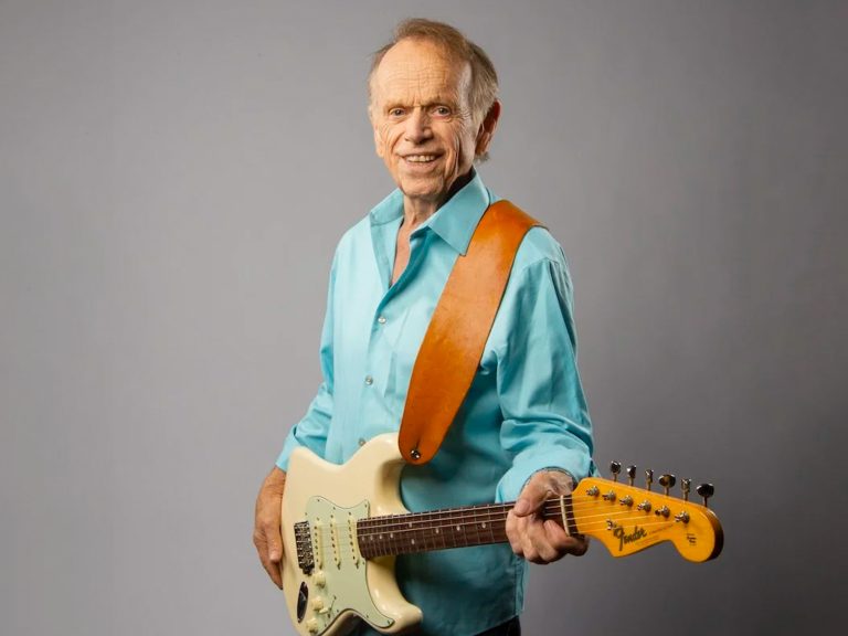 Al Jardine and the Pet Sounds Band